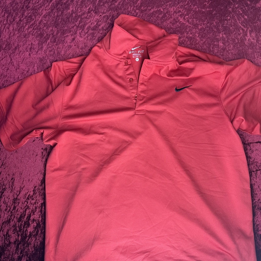 Nike Golf Dri-Fit Men's Red Short Sleeve Polo Golf Shirt XL 3D Logo‎